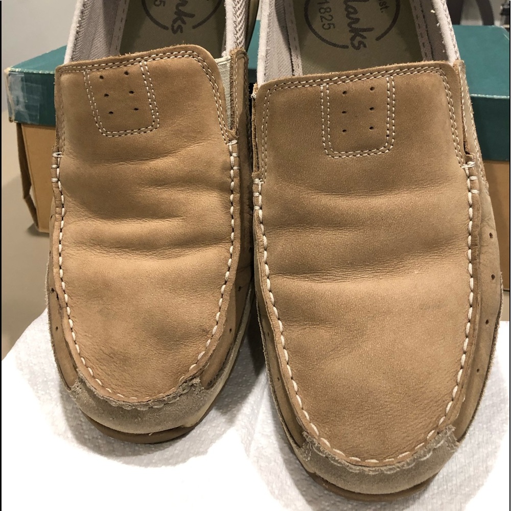 Clark’s Tan Nubuck Loafers